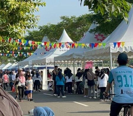 Paramount Petals Hadirkan Petals Urban Market: Suasana Ceria dan Penuh Kejutan