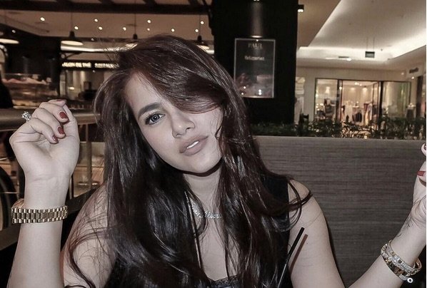 3 Berita Artis Terheboh: Zhao Yingzi Diusir dari Cannes 2025, Olla Ramlan Minta Maaf