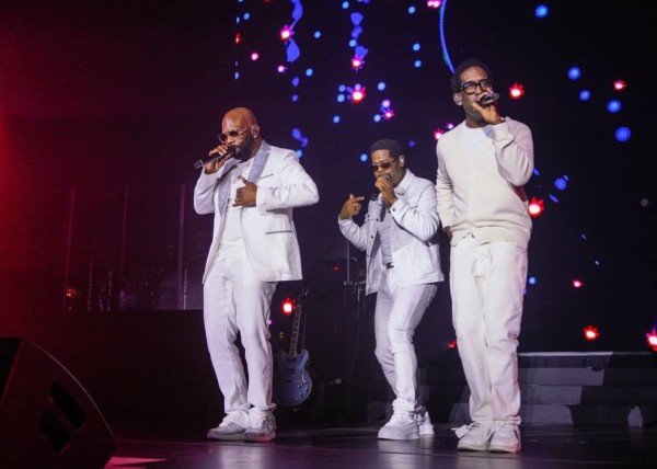 12 Fakta Seru Tentang Karier Boyz II Men: Siap-Siap untuk Konser 2025