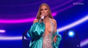 Daftar Pemenang Lengkap American Music Awards Tahun 2025